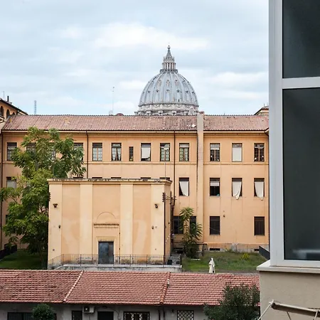 Konukevi Domus Fabiola - Vaticano 4*