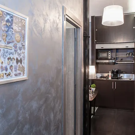 Domus Fabiola - Vaticano 3*